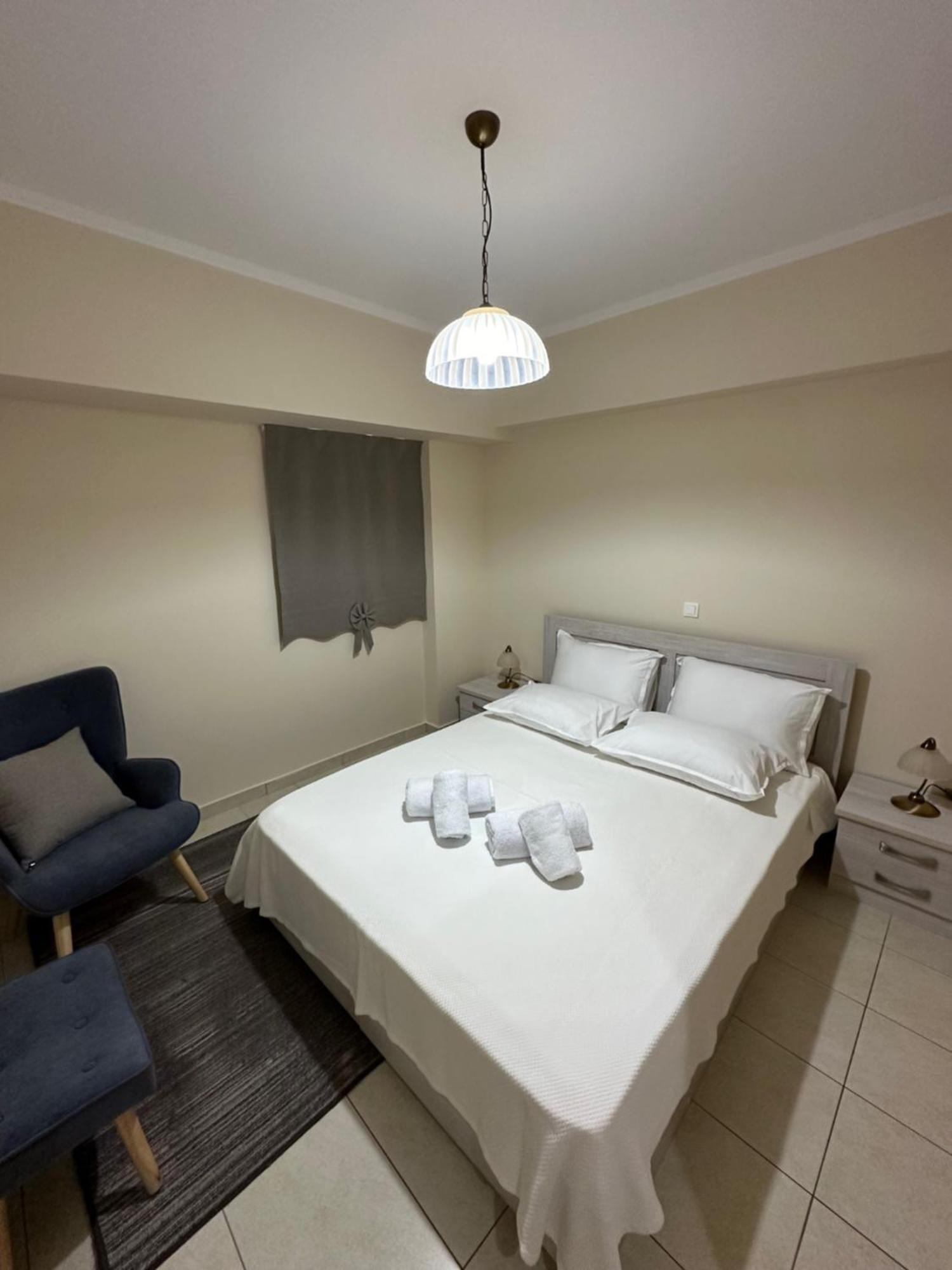 R Apartment Nafpaktos エクステリア 写真